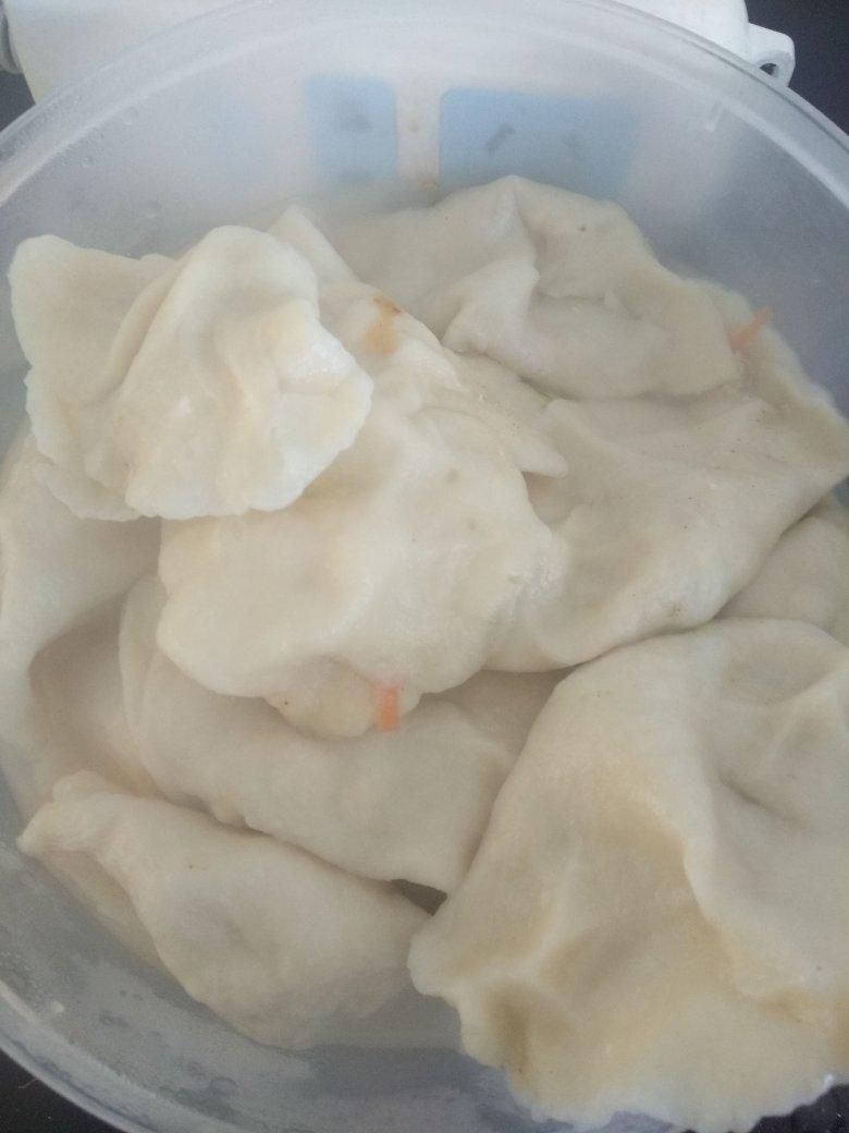 西葫芦鸡蛋饺子