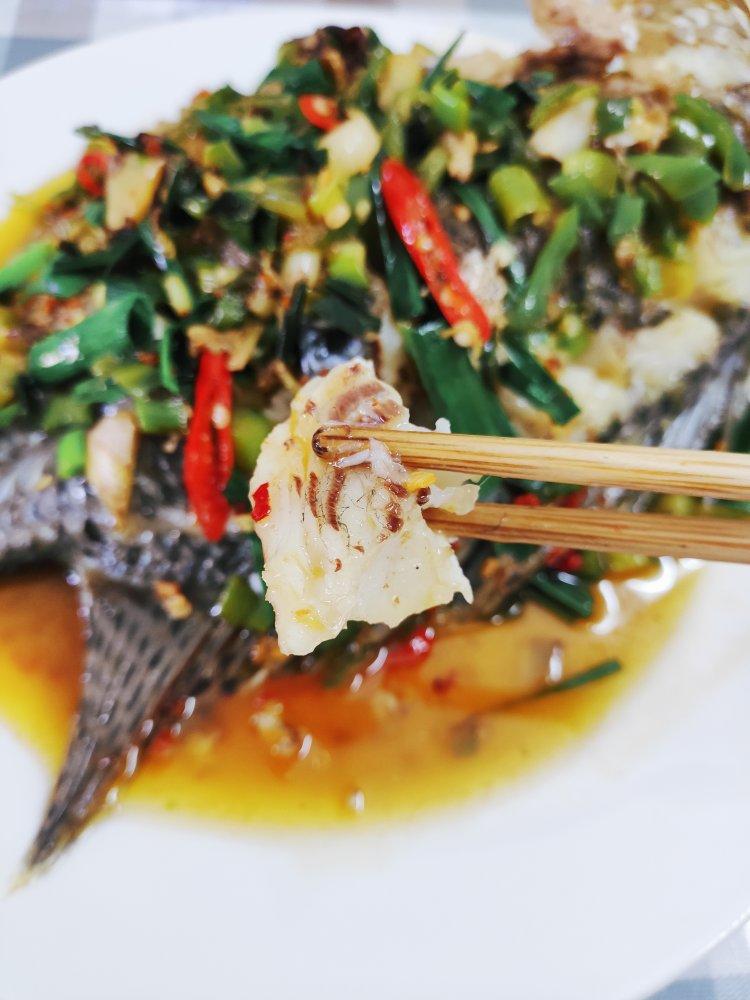 红烧鱼（肉嫩鲜美、汤汁下饭）