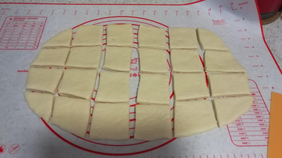 肉松手撕面包—超软会爆浆的面包哟