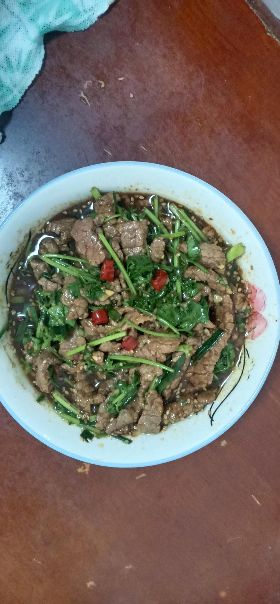 超级快手香菜拌牛肉