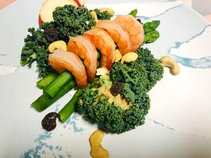 【如霞】鲜虾食蔬沙拉的做法 步骤1
