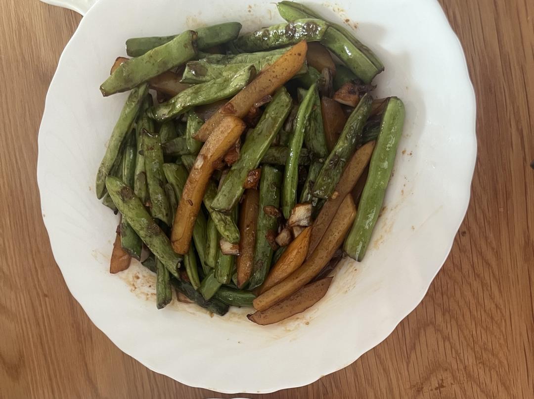 干煸豆角土豆