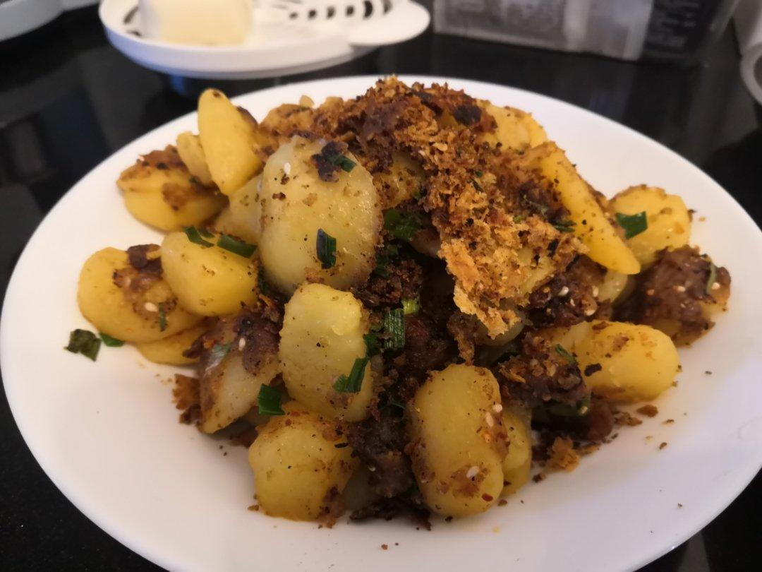 一上桌就被抢光的椒盐土豆