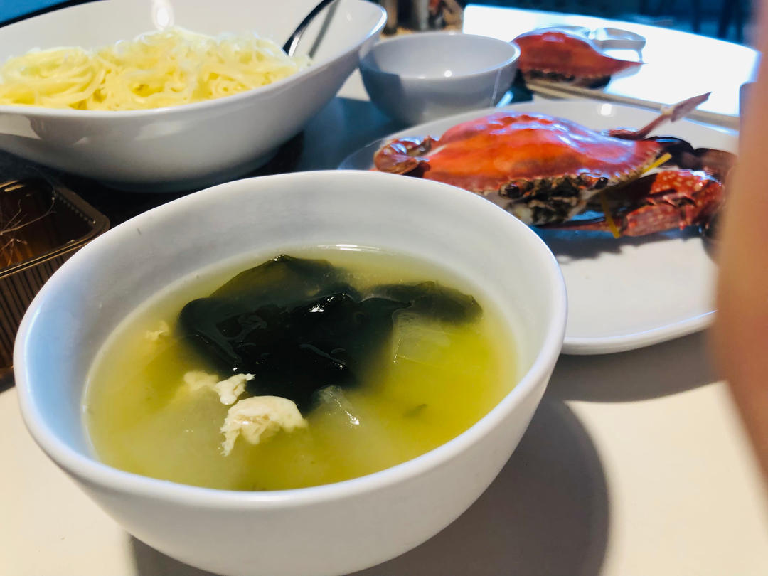 祛湿靓汤～冬瓜海带汤