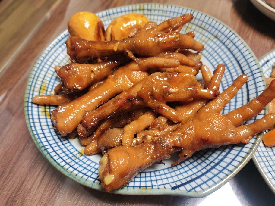 “销魂”卤鸡爪