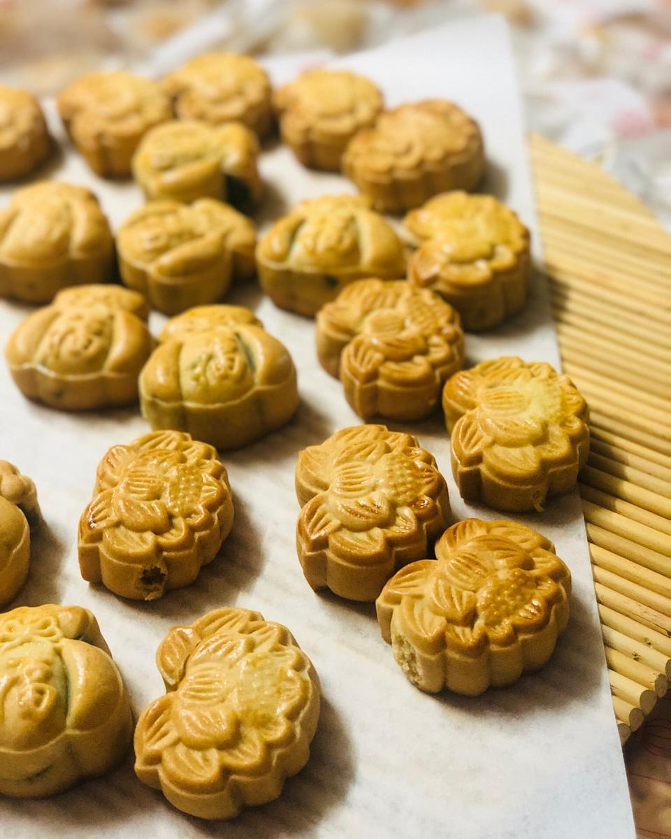 广式月饼—蛋黄莲蓉月饼