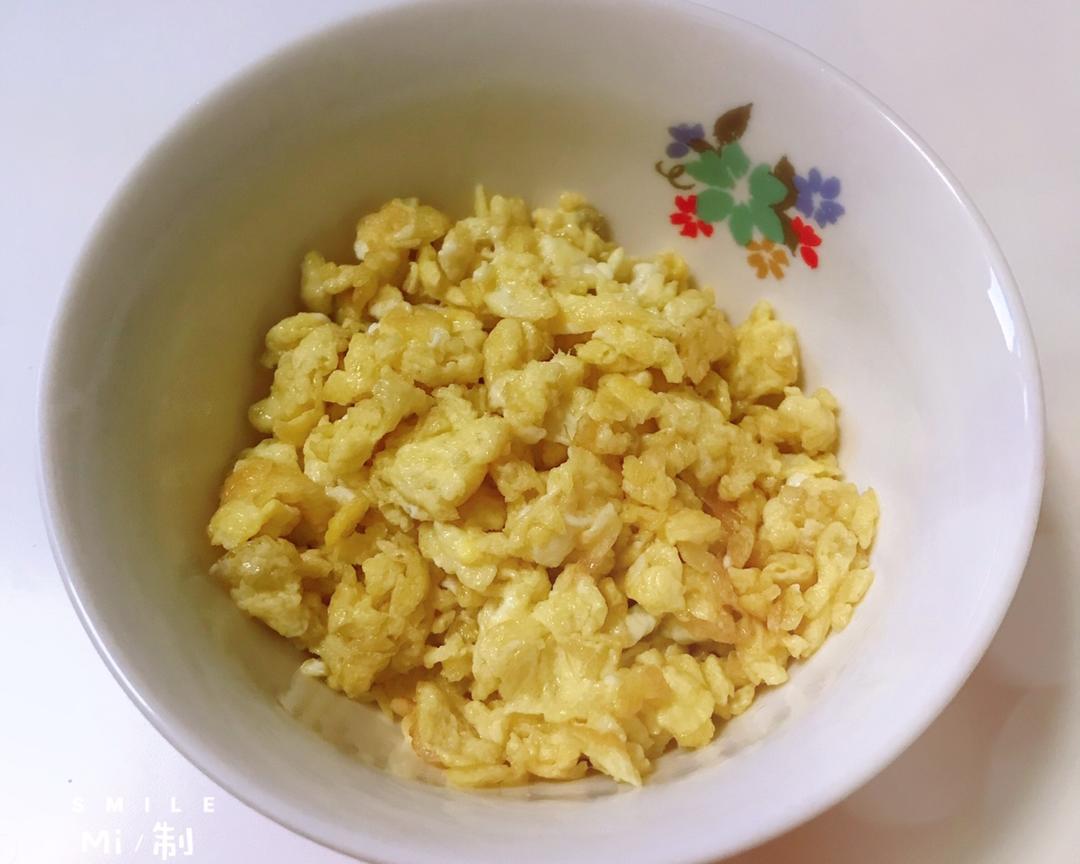 麻油姜末炒鸡蛋（民间止咳偏方）的做法