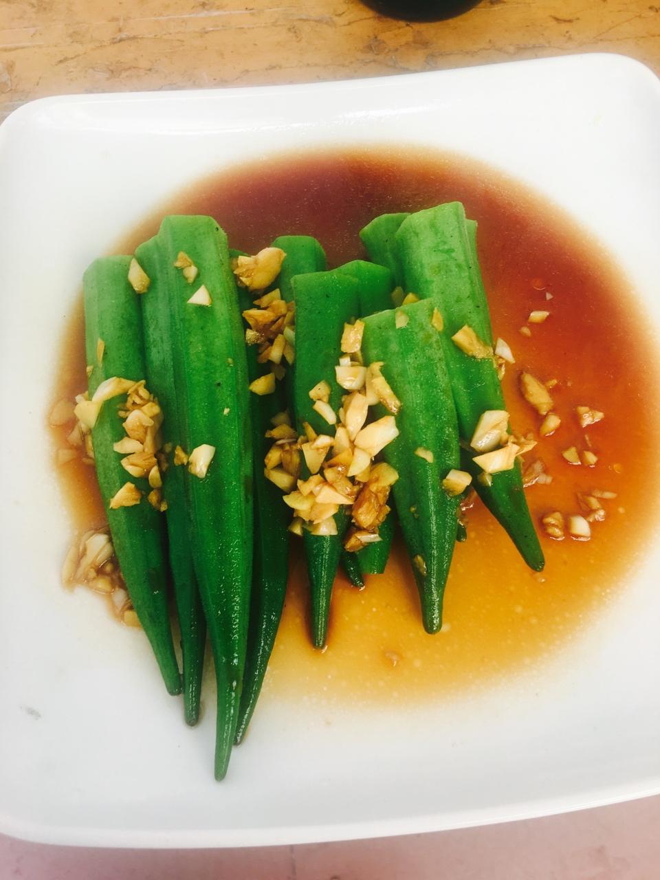 蒜蓉秋葵