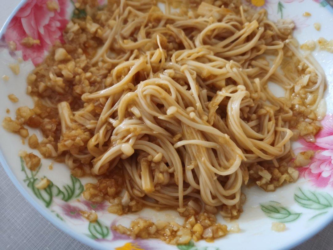 蒜蓉蒸金针菇