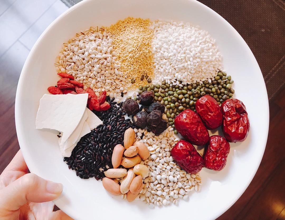 发发菇凉做的腊八粥