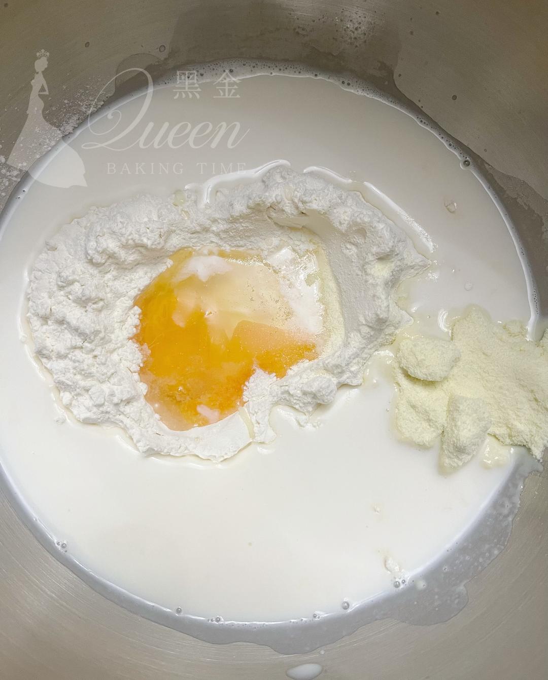 纯奶手撕吐司的做法 步骤1