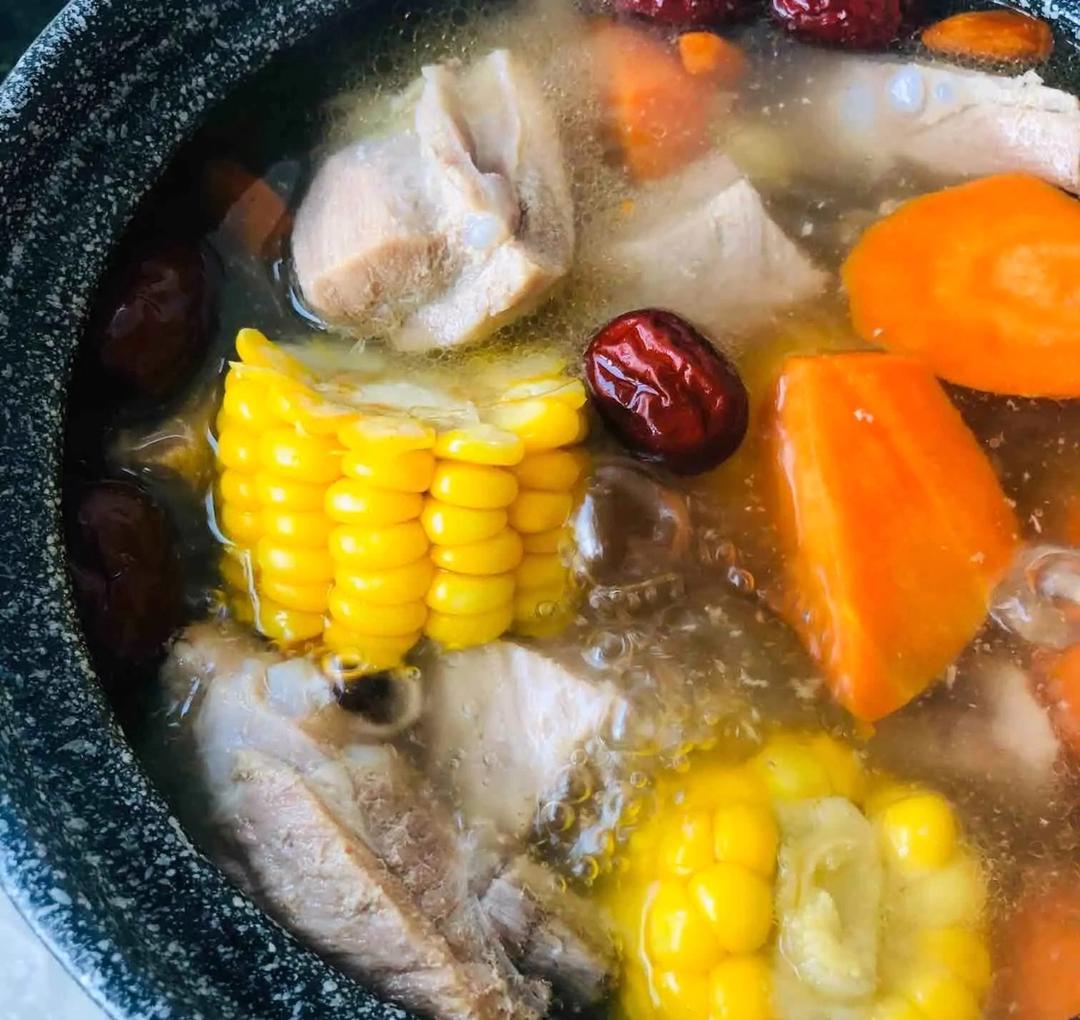 玉米排骨汤