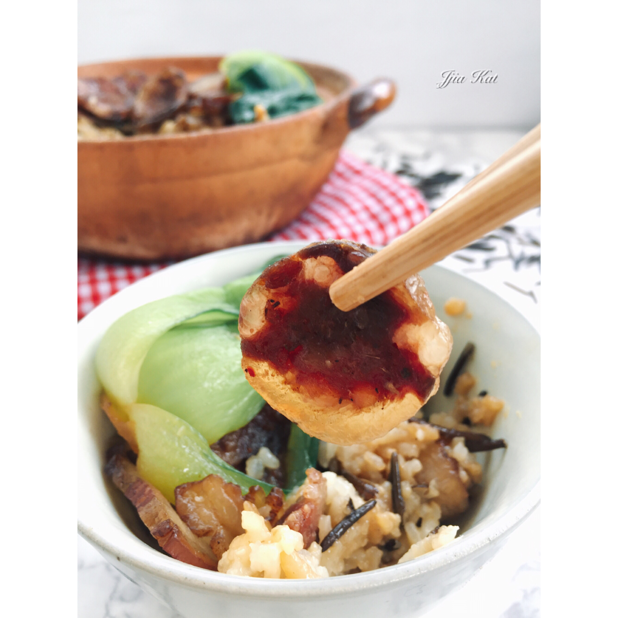 野米腊味煲仔饭