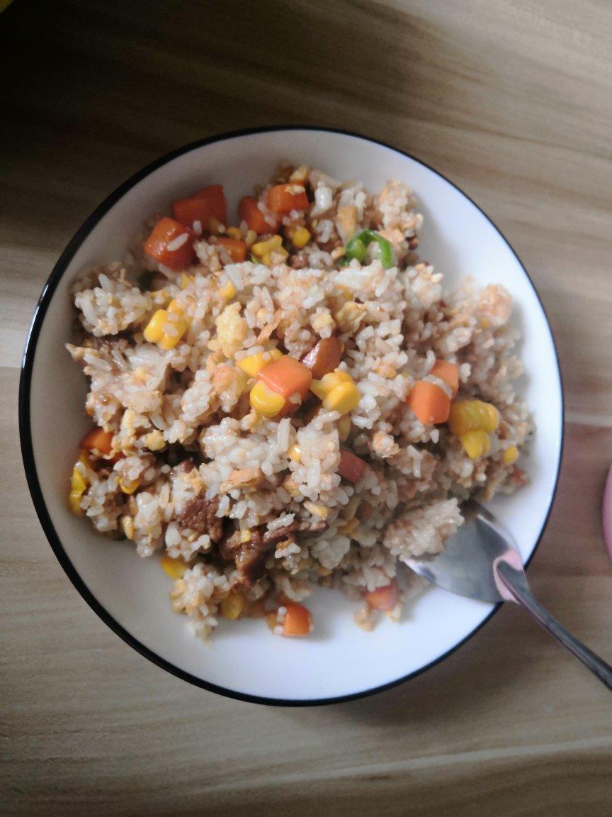 炒米饭