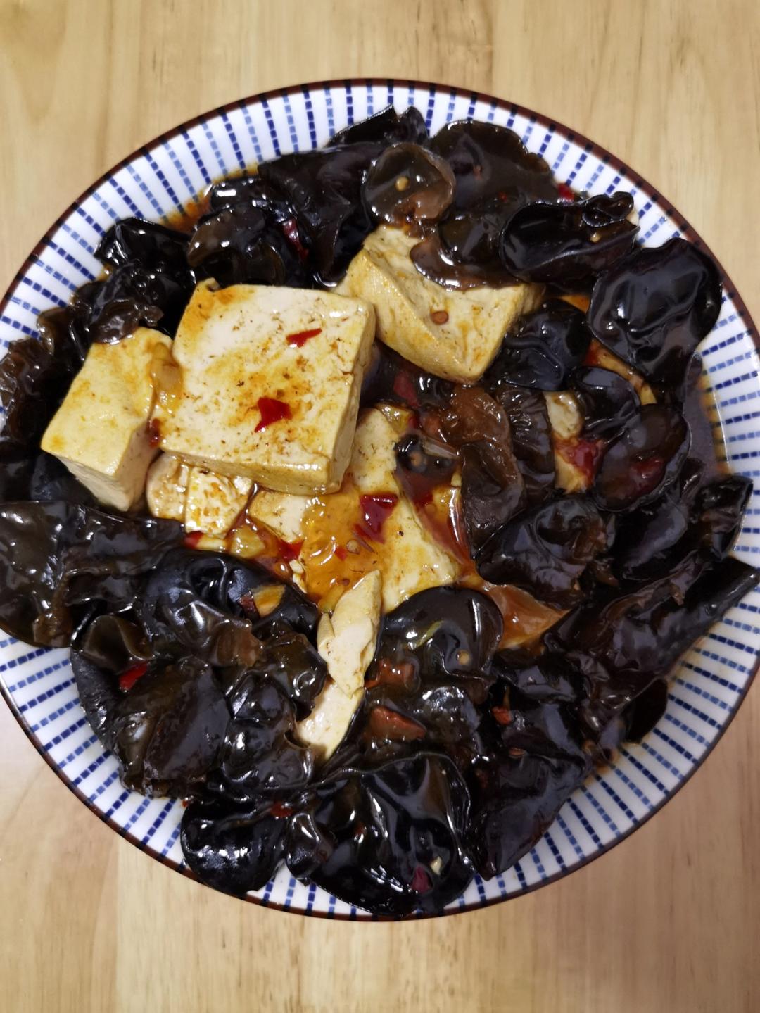 超级下饭的红烧豆腐