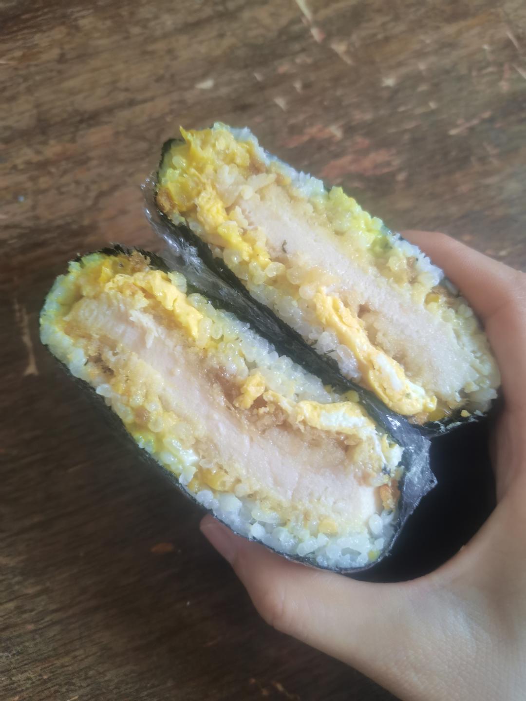 不用捏的饭团(おにぎらず)