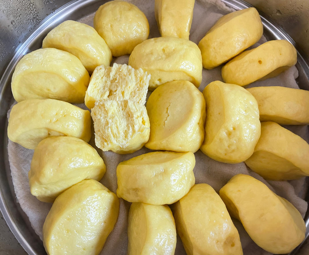 宝宝辅食9月➕ 南瓜小馒头  ，简单易做 有详细教程