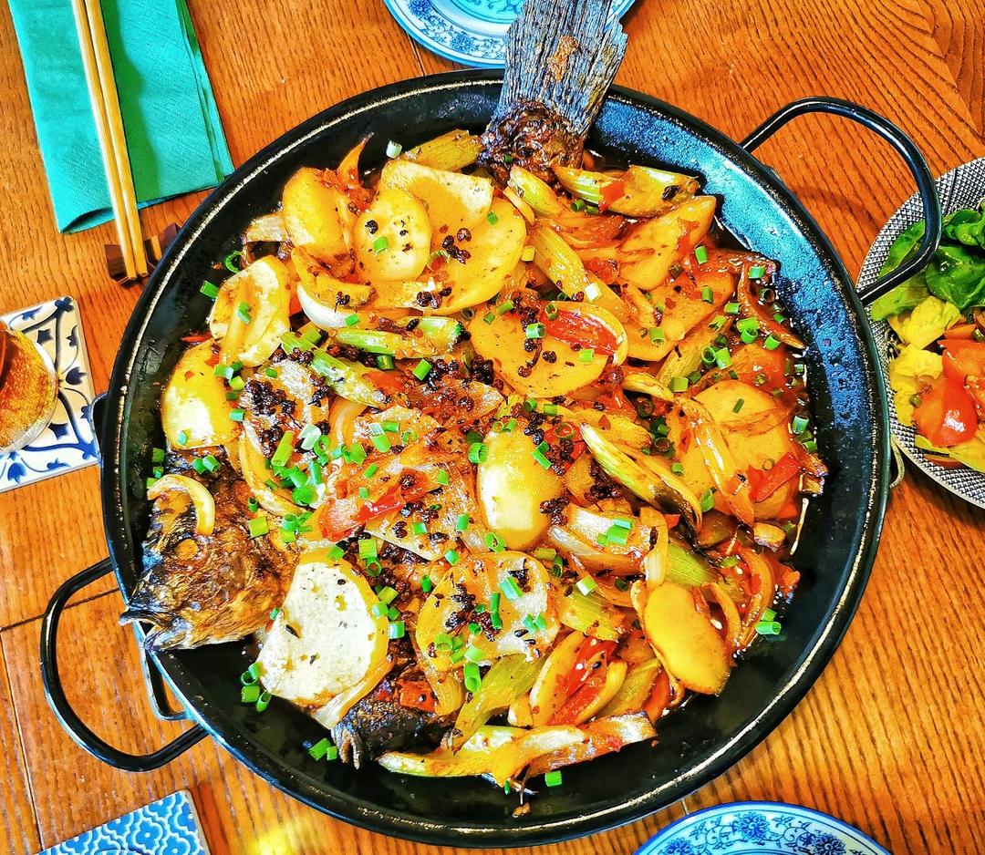 重庆烤鱼(烤箱版)爆好吃，爆简单