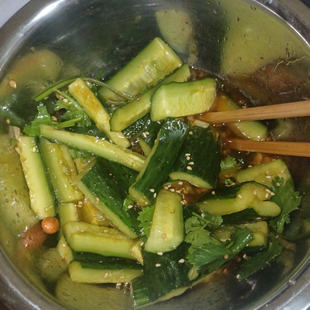 🌈酸酸辣辣巨开胃～超过瘾的凉拌黄瓜