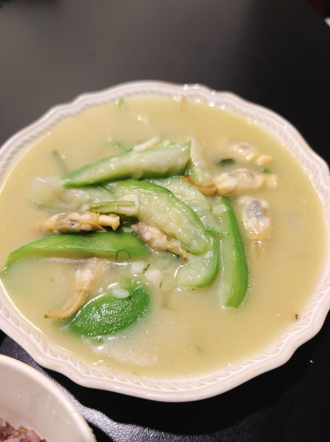 丝瓜炒蛏子