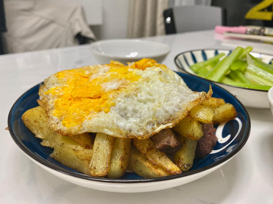 牛排土豆条