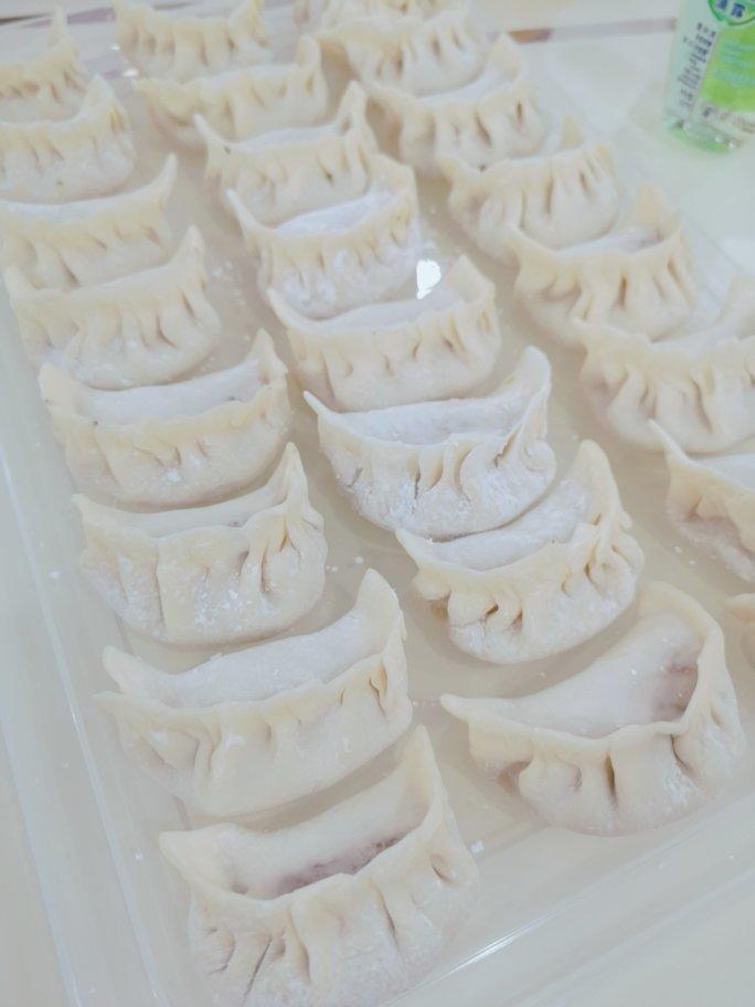 月牙饺子手法包法