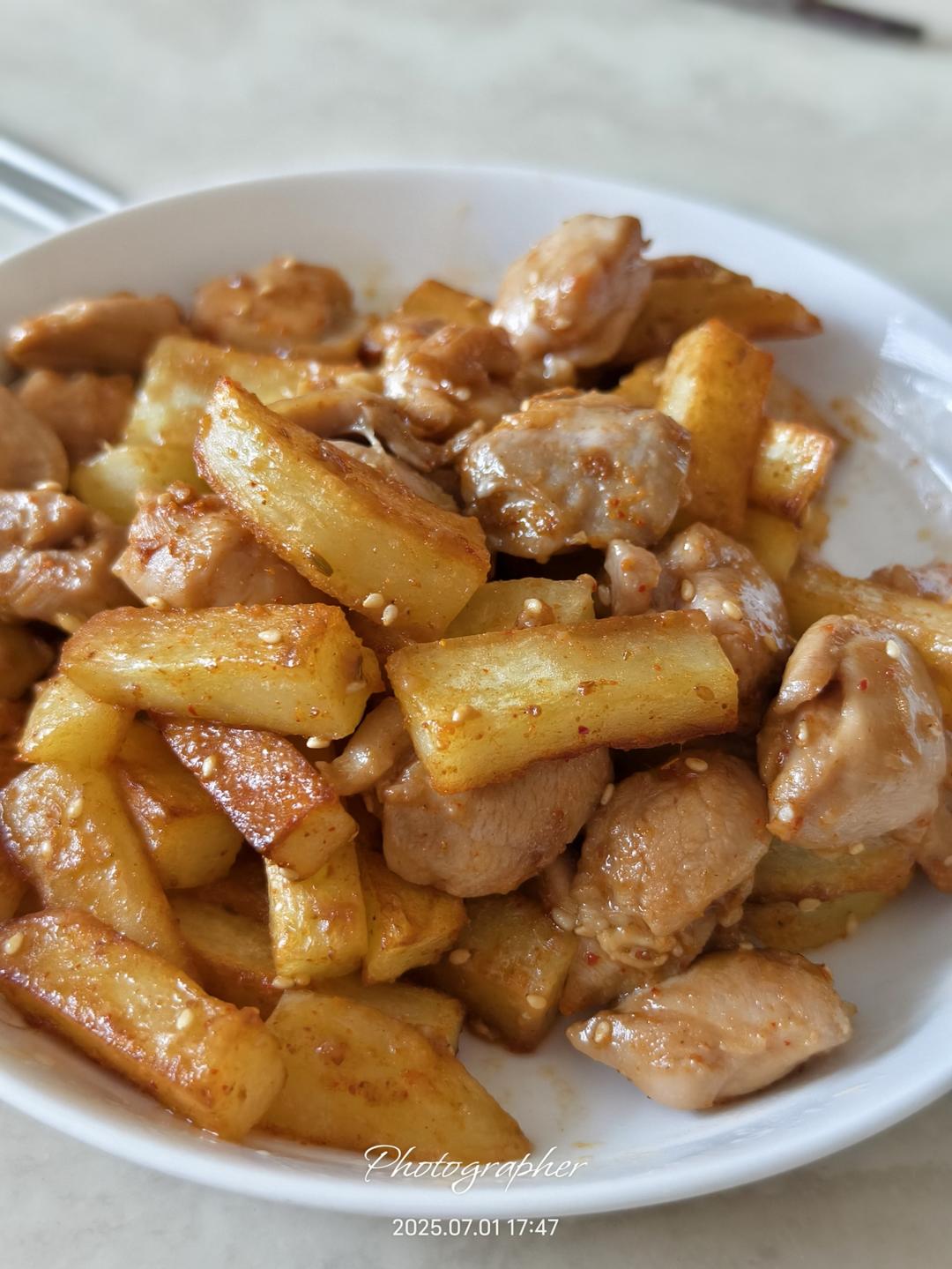 在家做出夜市烧烤味，太解馋🔥『香辣孜然土豆鸡丁』