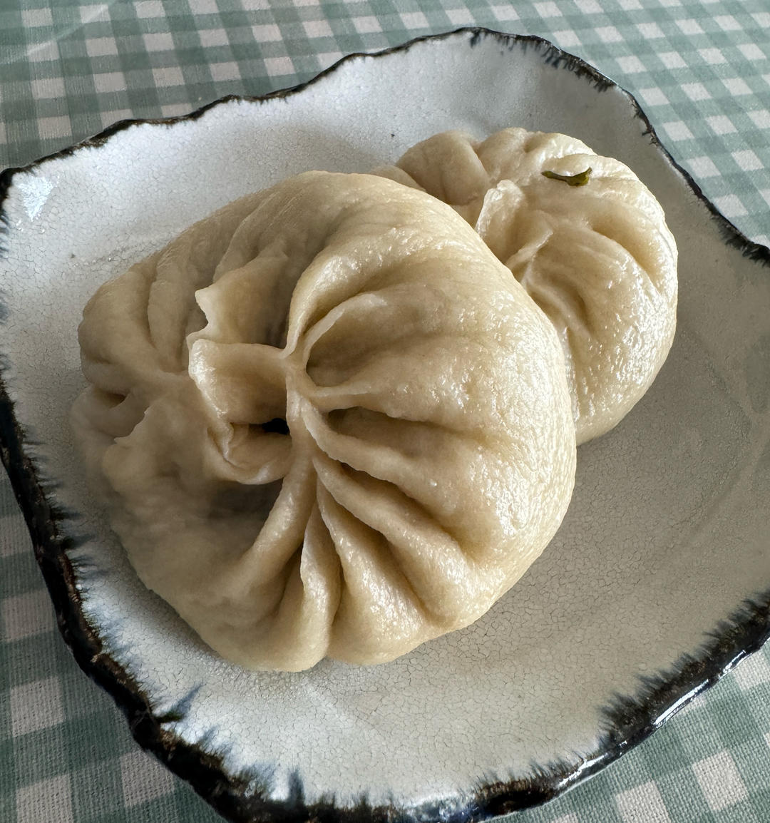 萝卜缨包子~~好吃停不下来