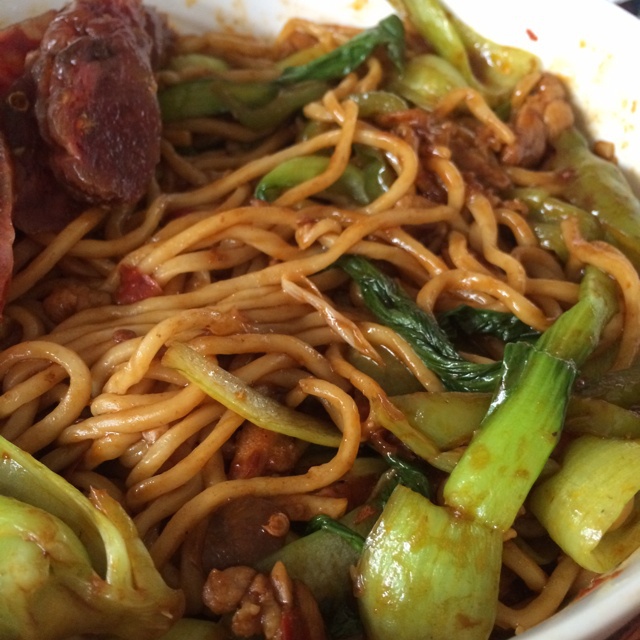 A：尖椒肉丝炒面，超好吃～