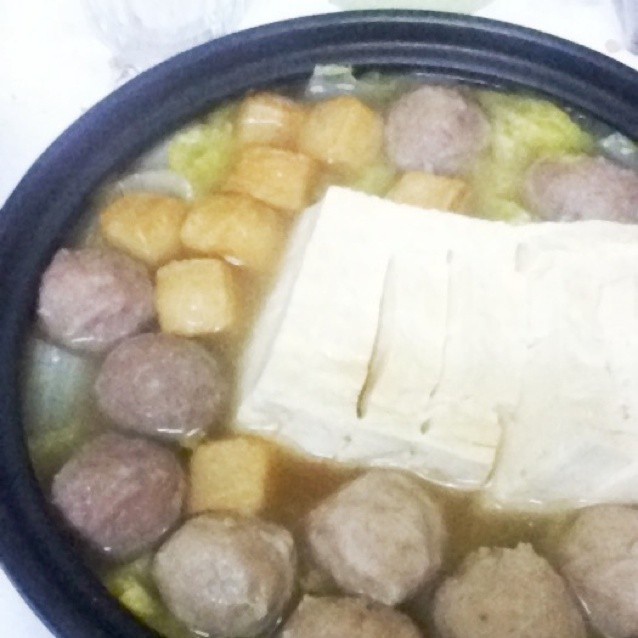 白菜肉丸炖豆腐塔吉锅版
