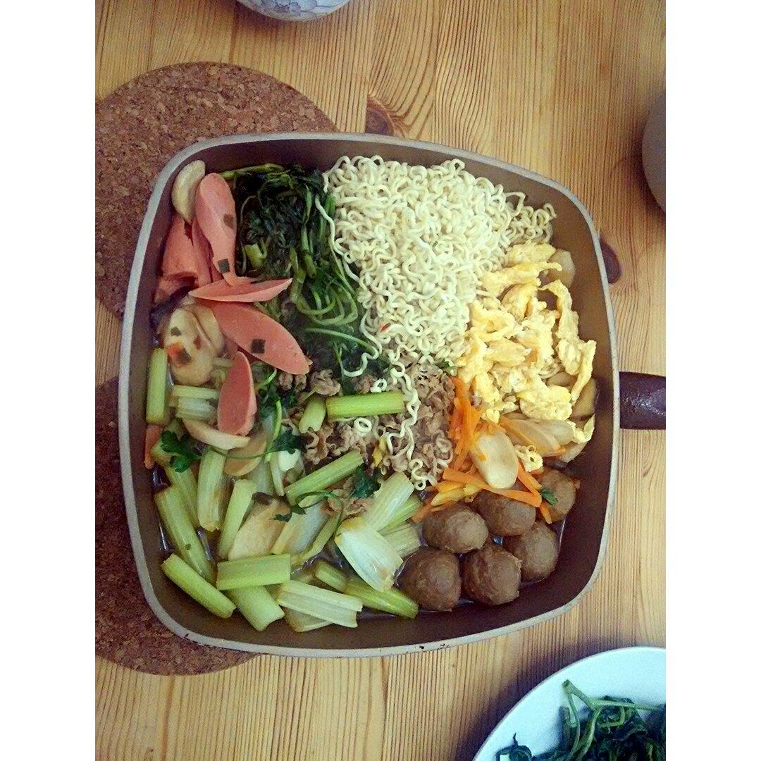寿喜烧（日式牛肉锅）
