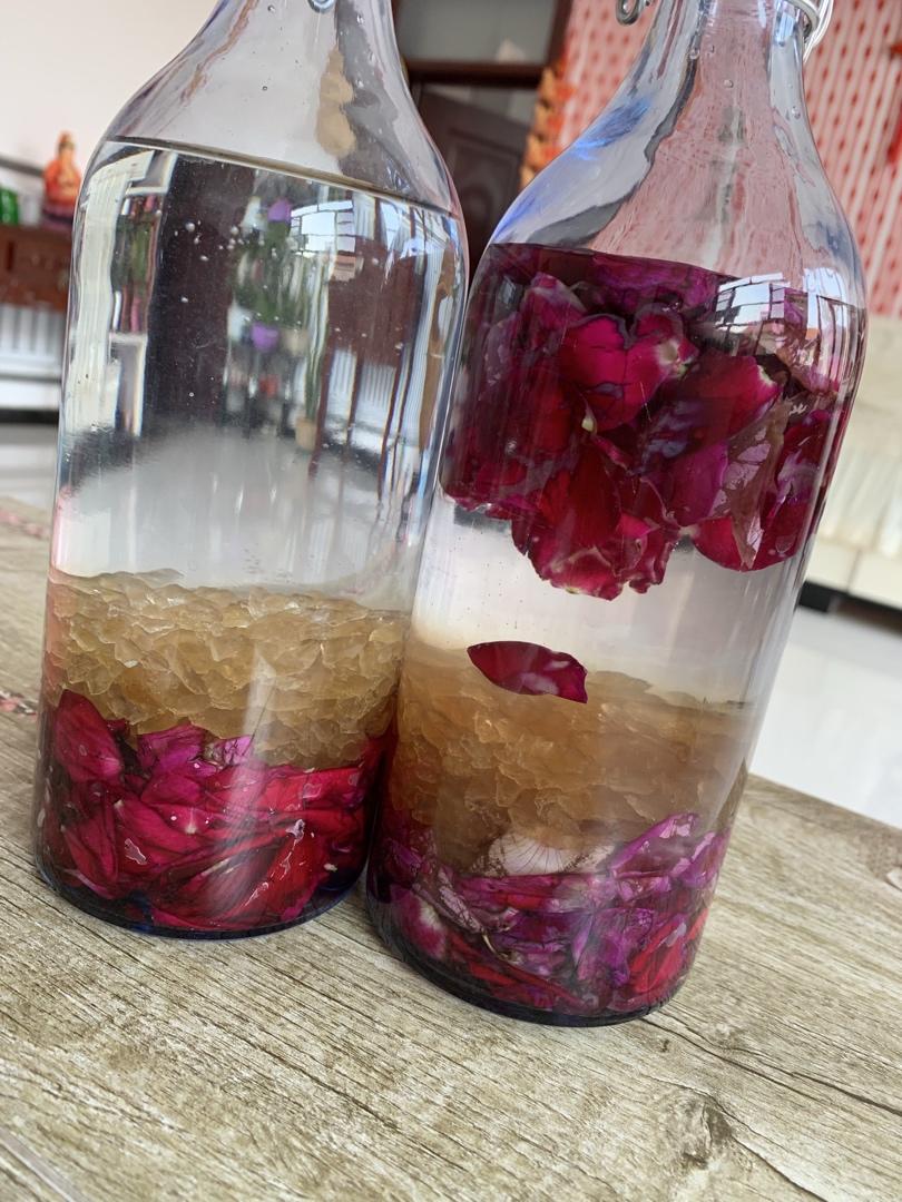 云南墨红玫瑰酒