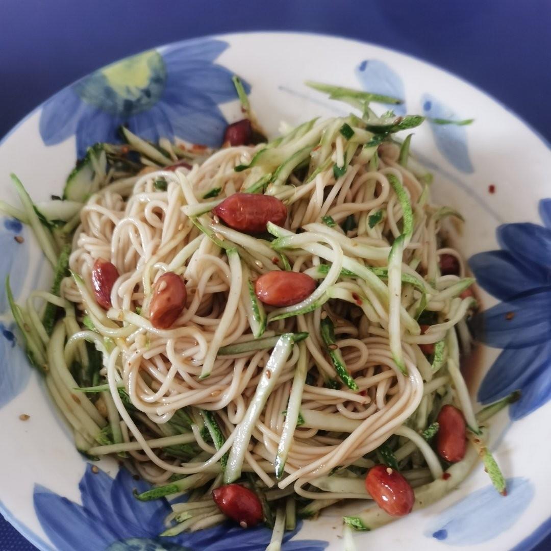 巨好吃㊙️酸辣凉拌面❗️十分钟搞定，简单快手❗️