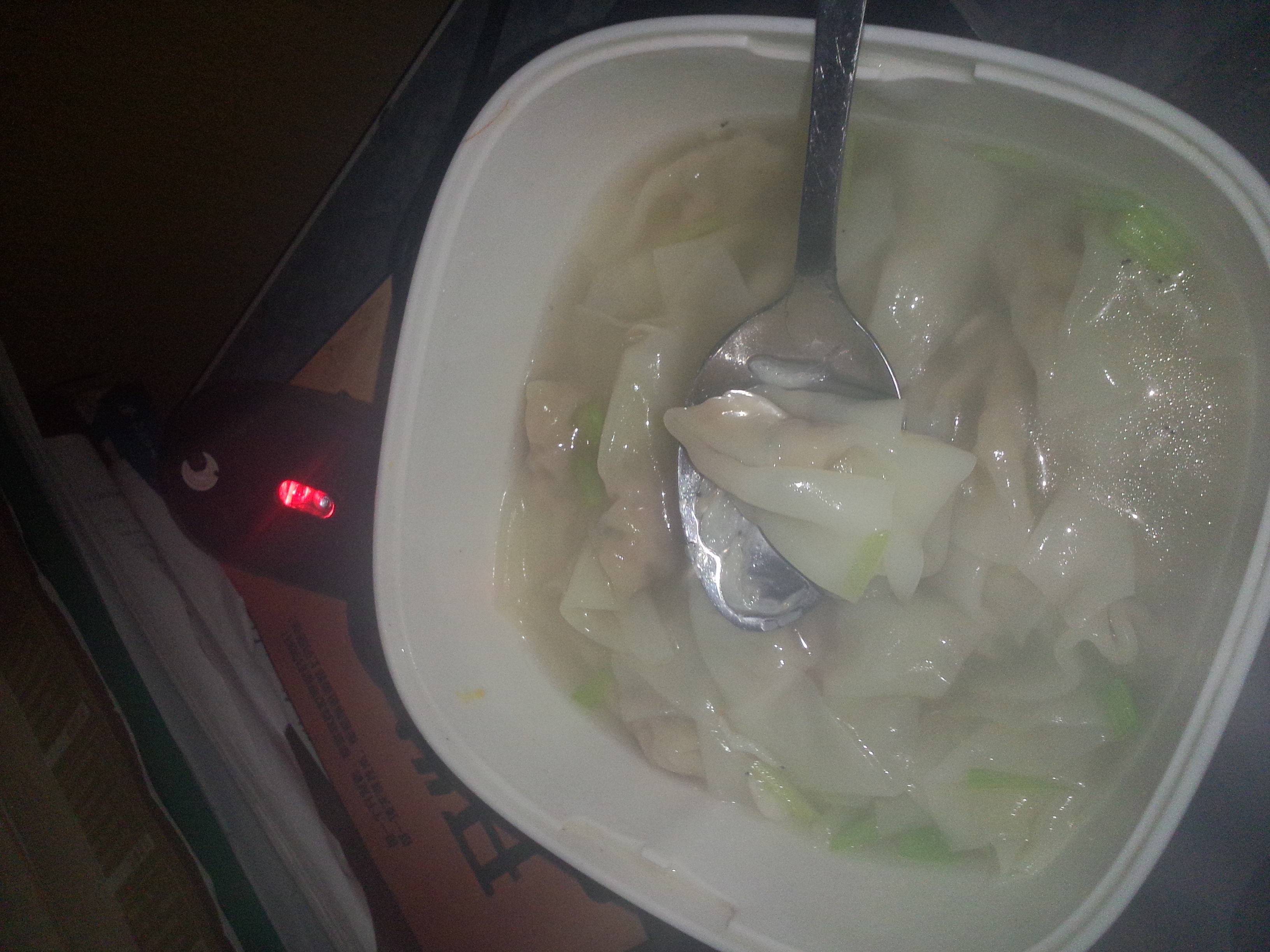 皮薄肉厚大馄饨