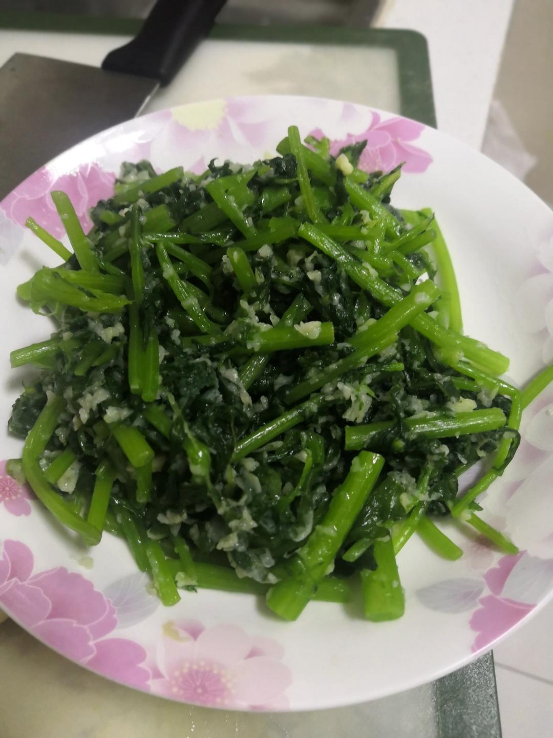 粉蒸茼蒿
