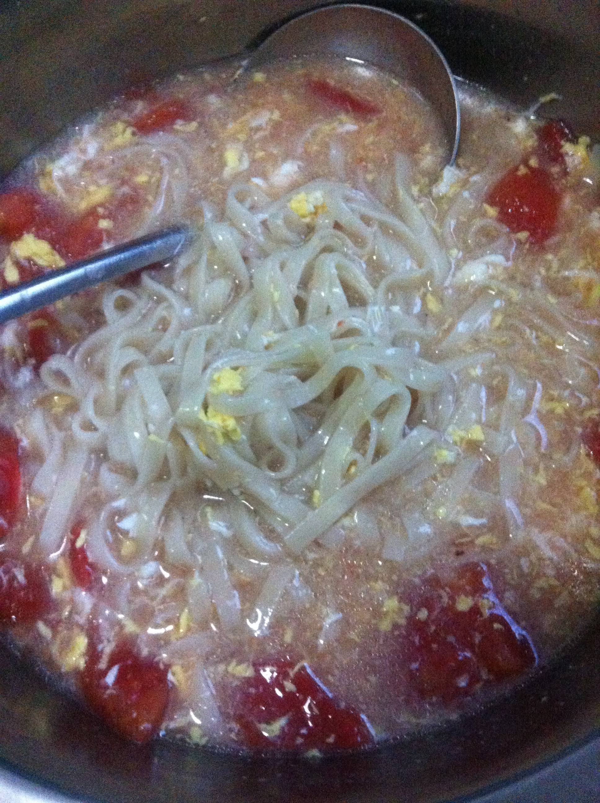 用料最少的西红柿鸡蛋汤面的做法