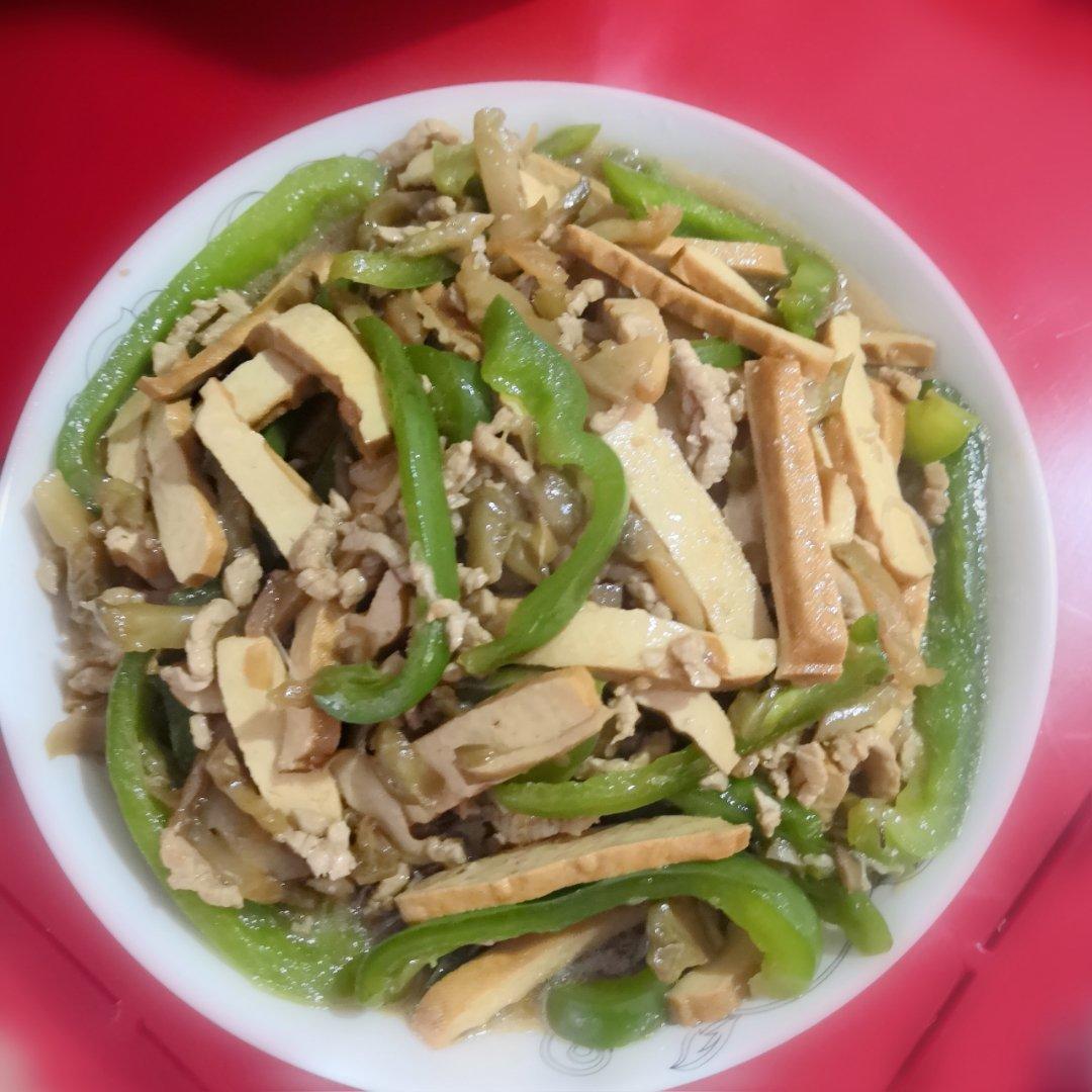 榨菜青椒炒香干