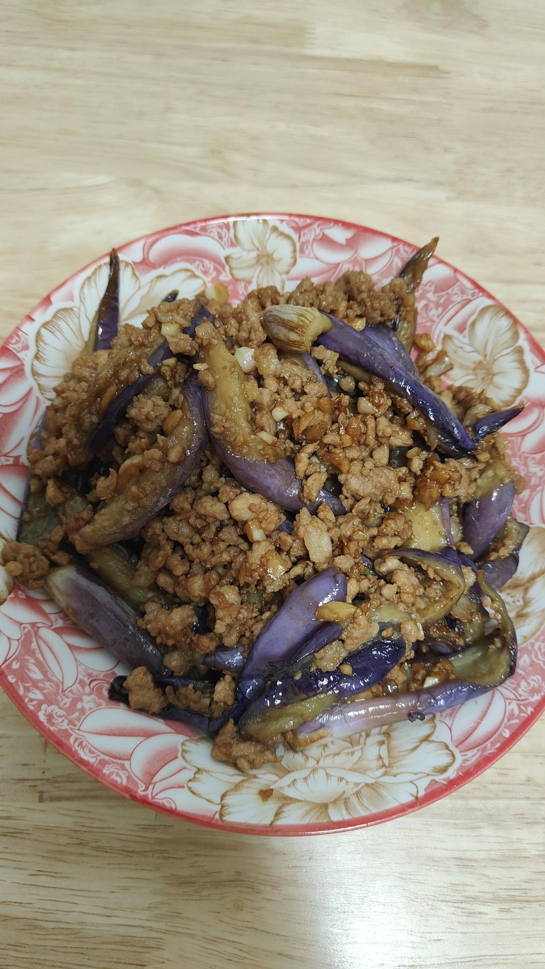 不油炸不变色不加水肉沫茄子