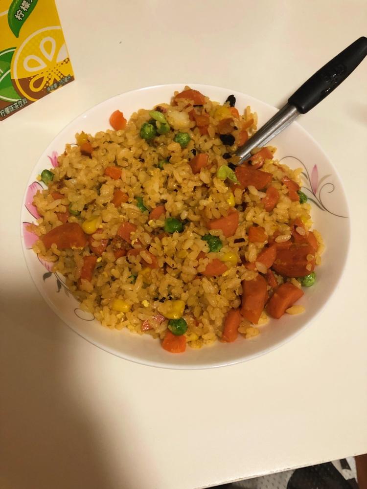 火腿肠蛋炒饭一