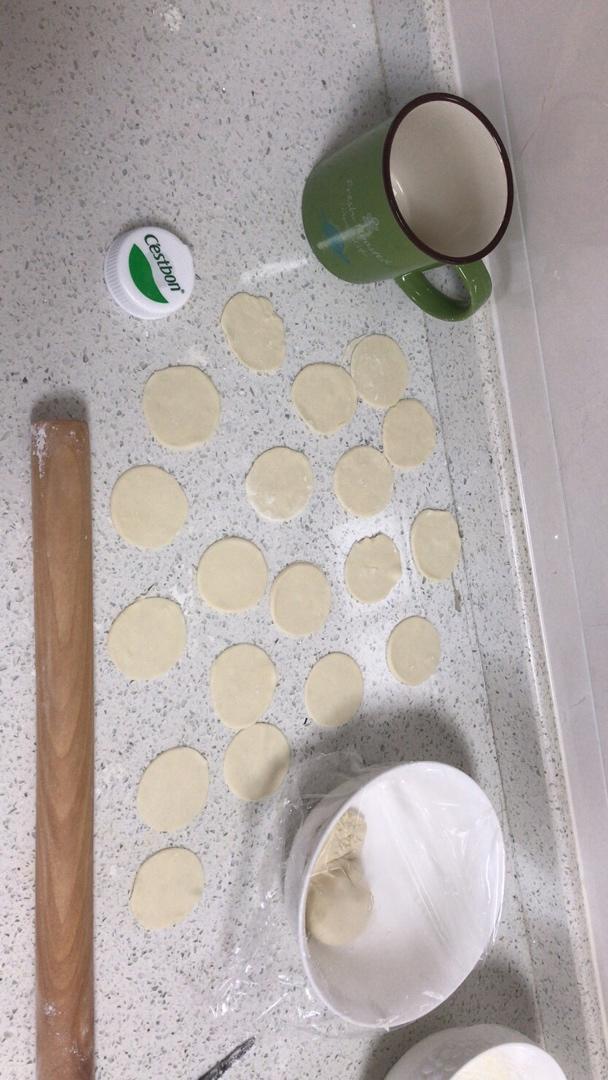 手工揉面三分钟，又韧又薄又好包的饺子皮