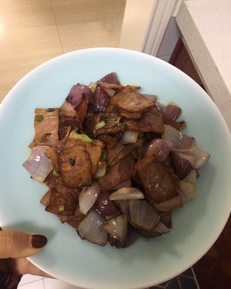 培根炒洋葱