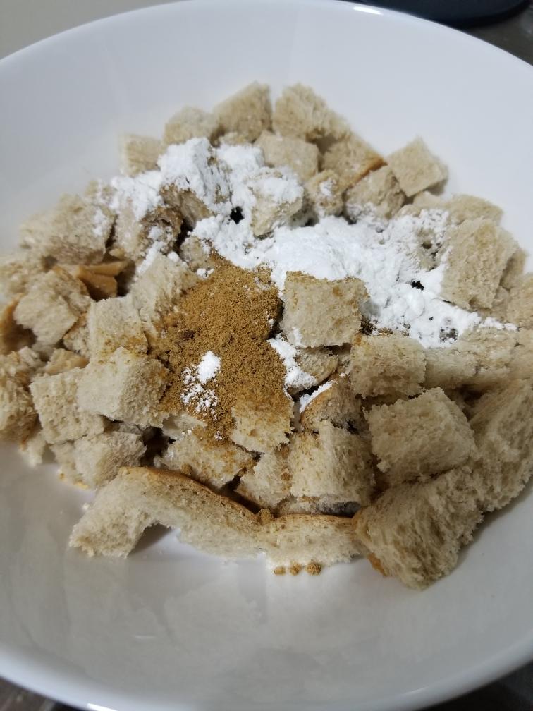 减脂100天:不用烤箱的低糖烤苹果肉桂法式吐司low sugar apple cinnamon french  toast bake的做法 步骤1