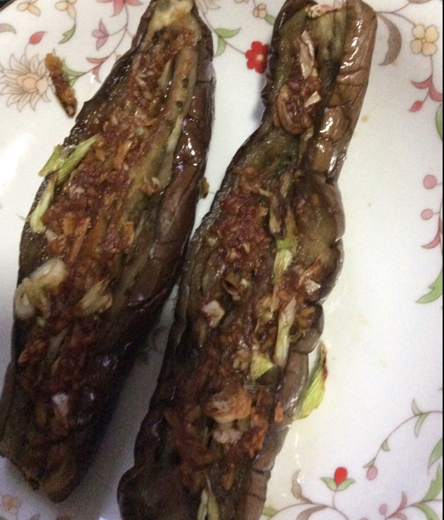 CC招牌菜销魂烤茄子，百吃不厌！