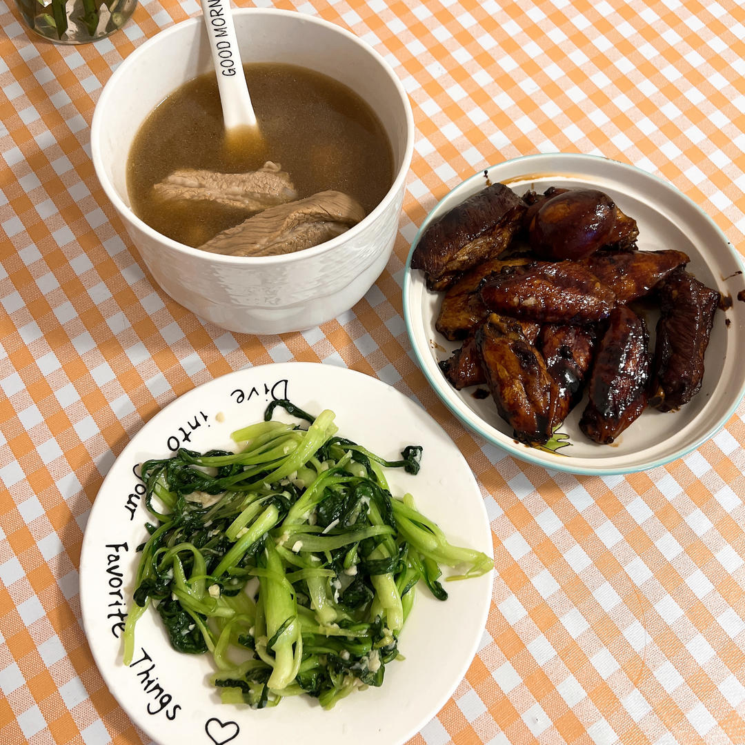 最简单好吃的卤鸡翅