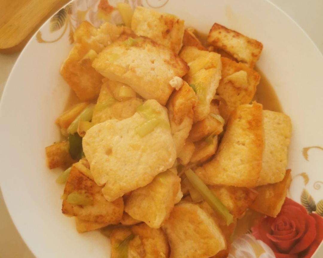 好吃易做的葱煎豆腐