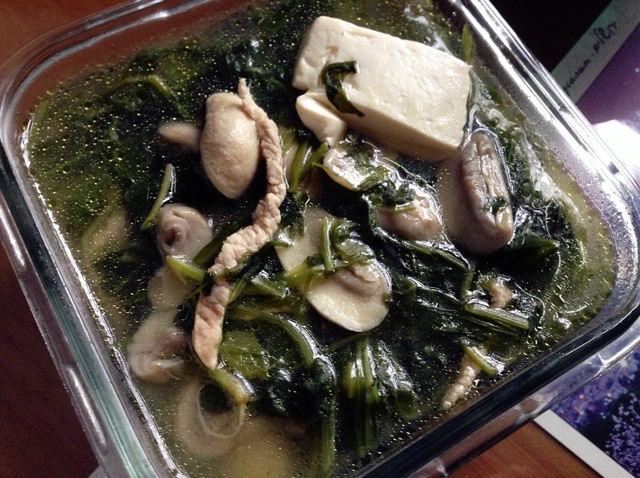 菌菌菌菌菌做的荠菜蘑菇豆腐羹
