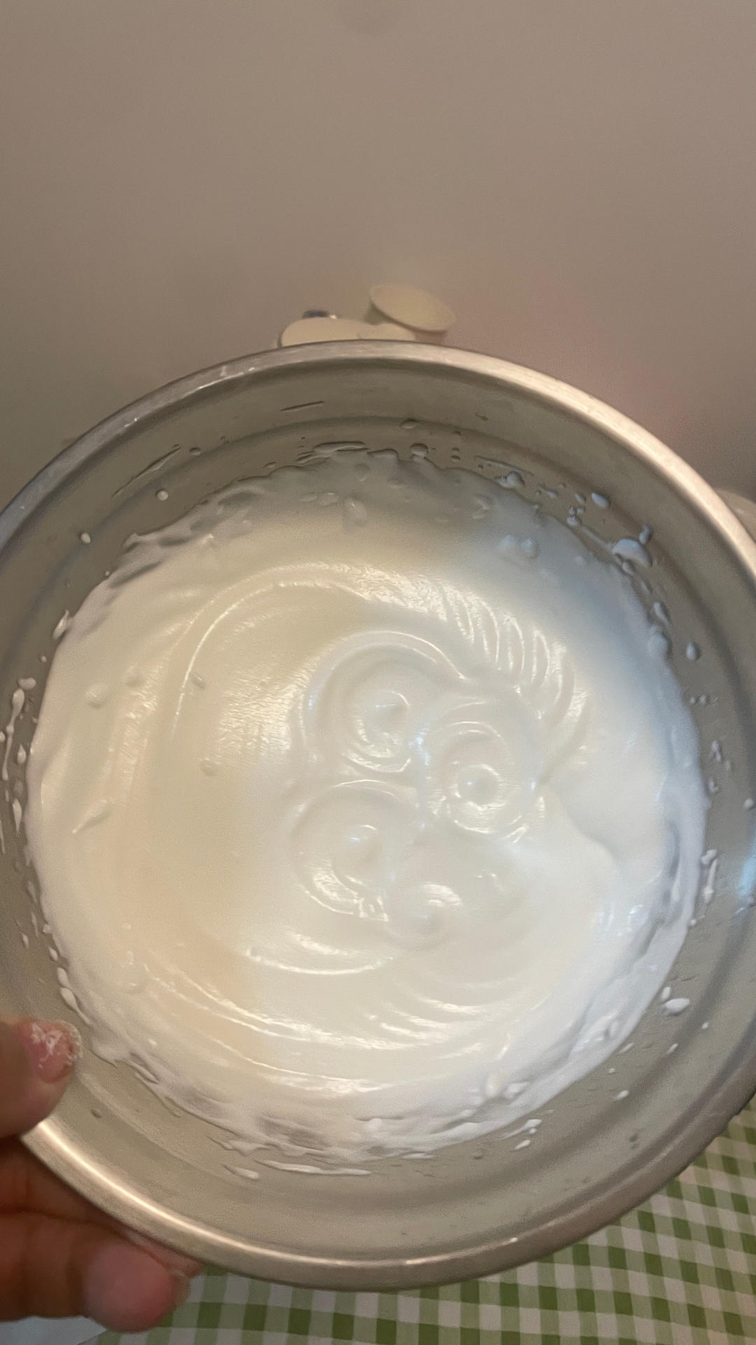 八寸心形戚风蛋糕