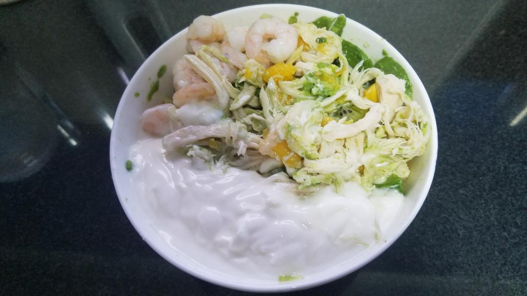 鸡胸肉水果酸奶