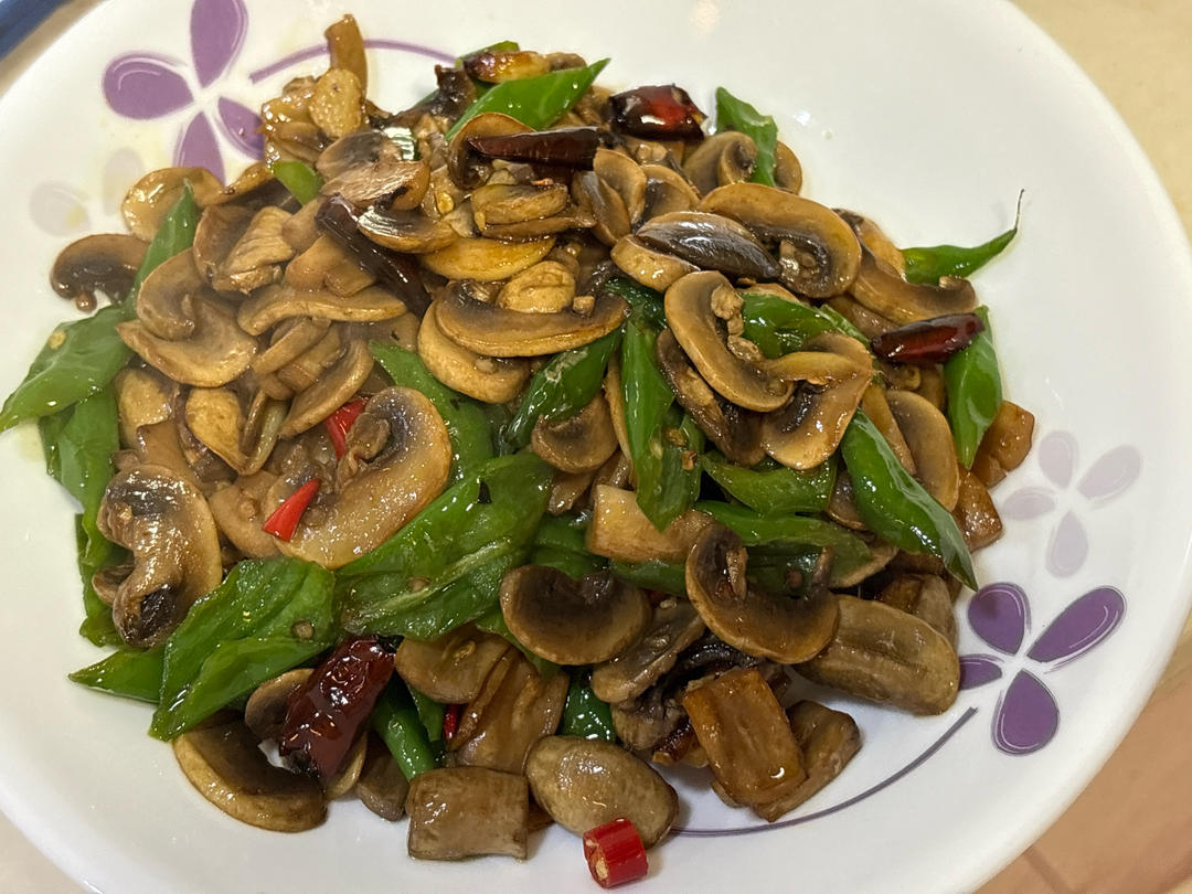 素炒鲜口蘑（白蘑菇），快手家常菜