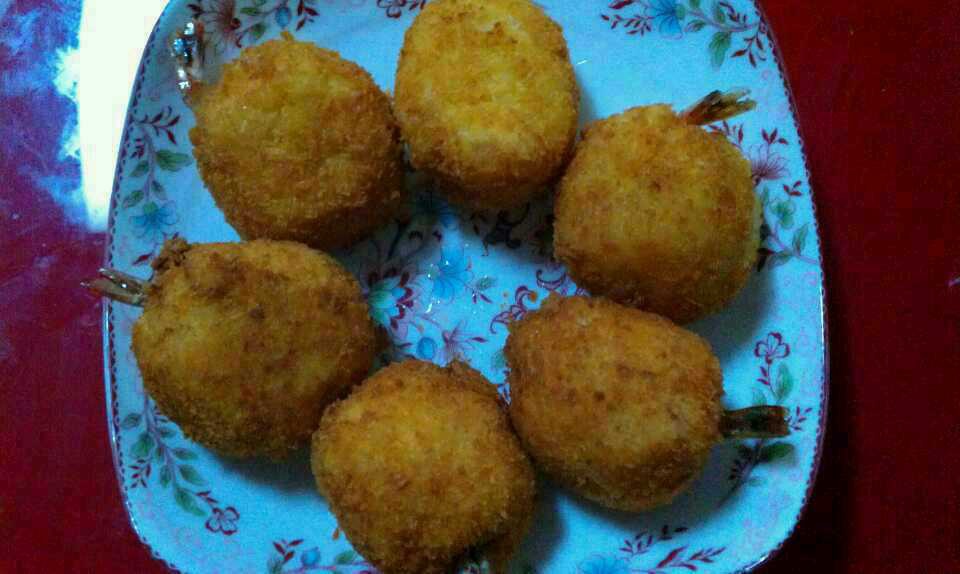 土豆泥鲜虾球